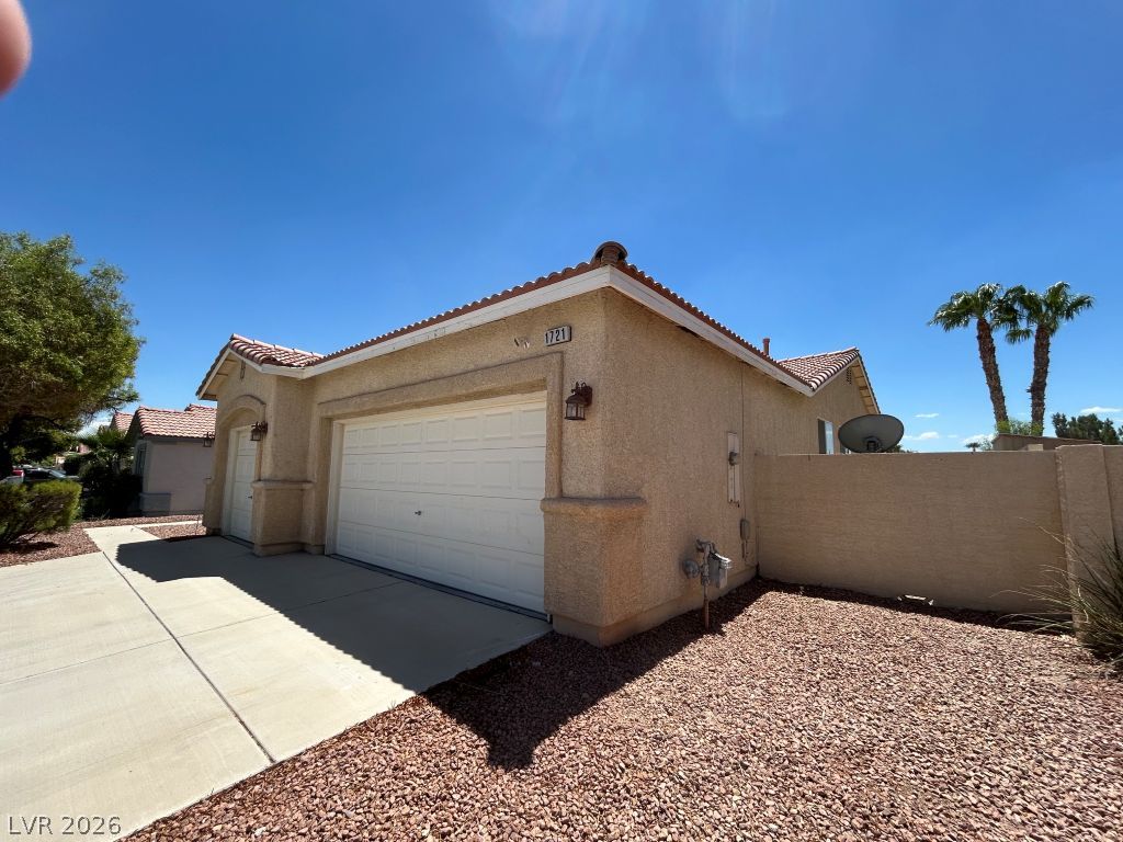 1721 Autumn Sage Avenue Property Photo 2