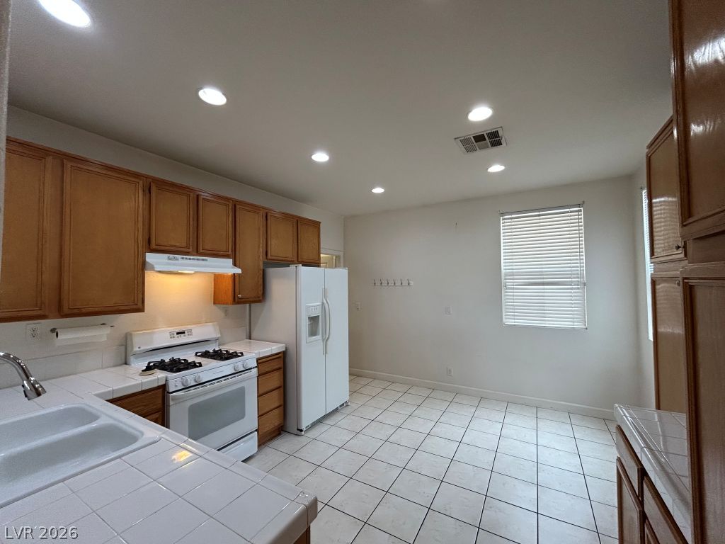 1721 Autumn Sage Avenue Property Photo 11
