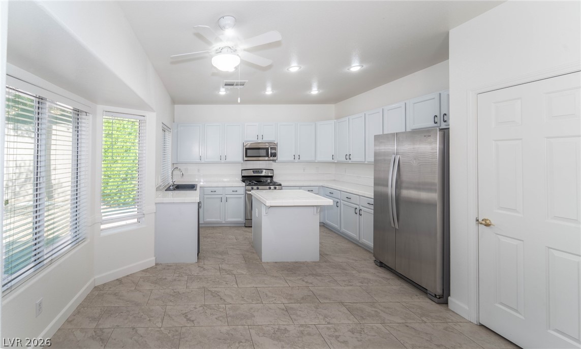 2019 Hobbyhorse Avenue Property Photo 11