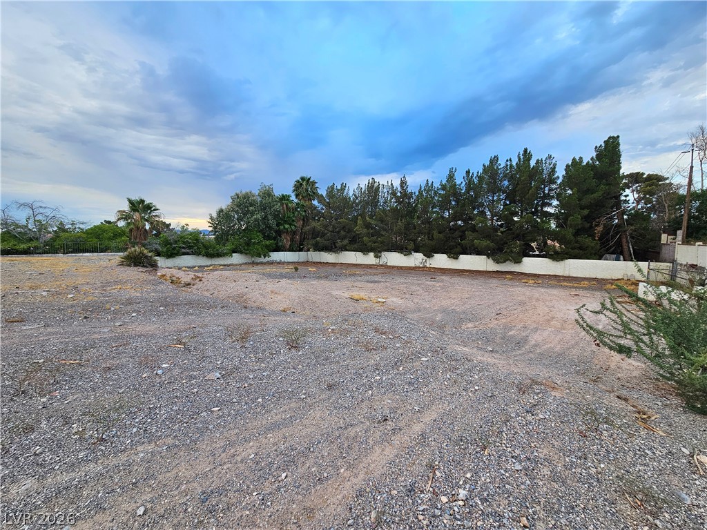 3115 East Viking Road Property Photo 14