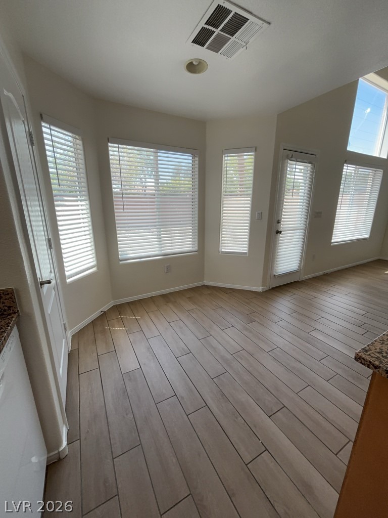 9237 Harbor Stream Avenue Property Photo 5