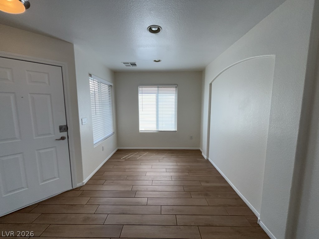 9237 Harbor Stream Avenue Property Photo 7