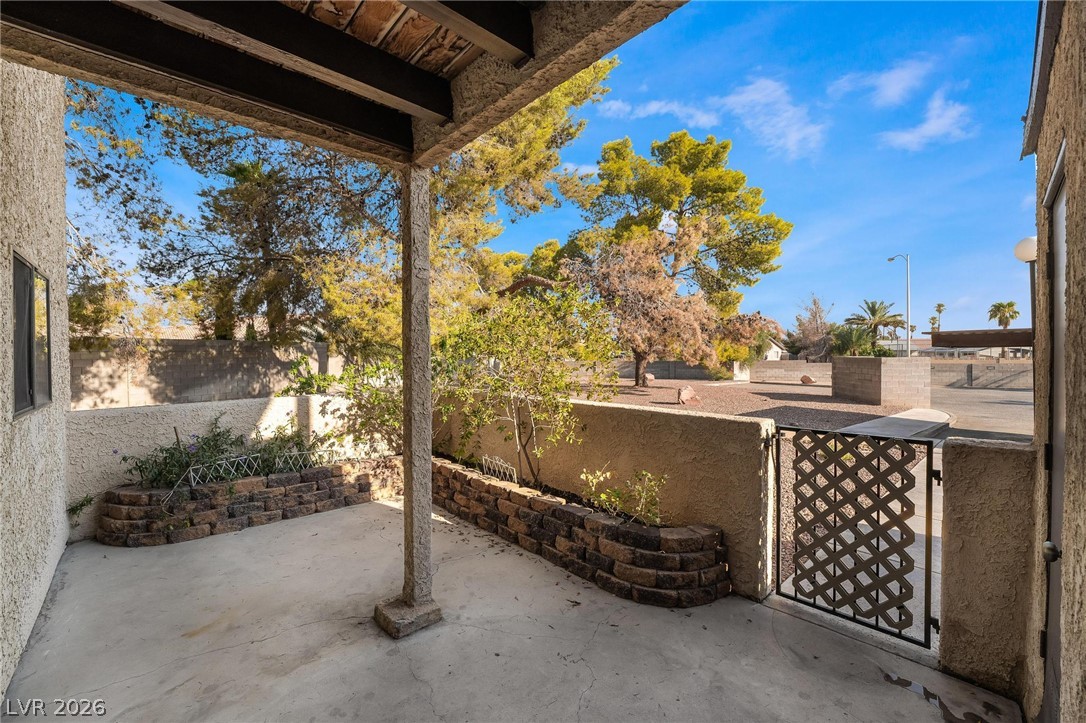 3929 South Torrey Pines Drive Property Photo 29