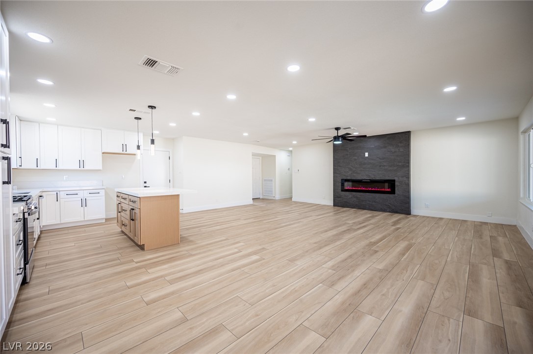 5630 Neosho Street Property Photo 14