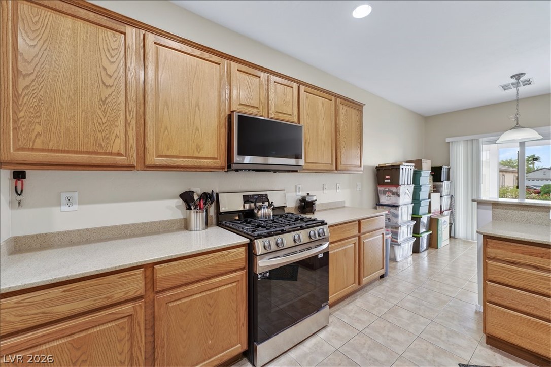 2315 Galilean Moon Street Property Photo 10