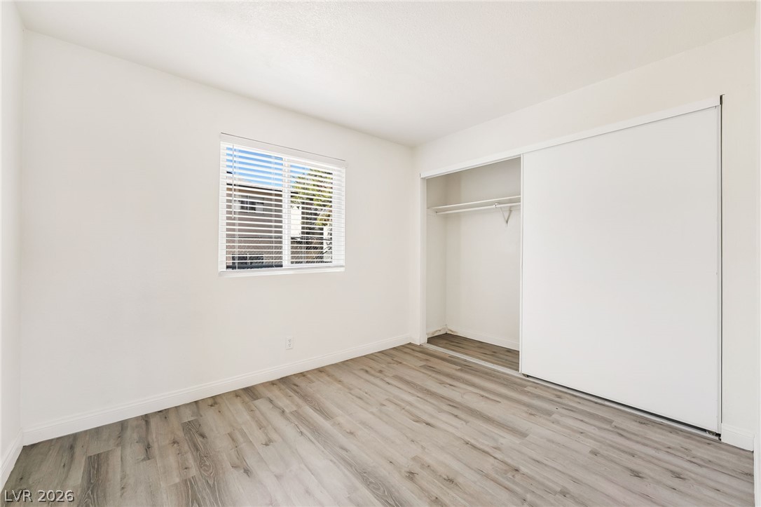 5303 Del Gado Drive B Property Photo 14