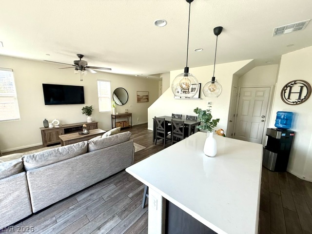 688 Bamboo Bend Place Property Photo 9