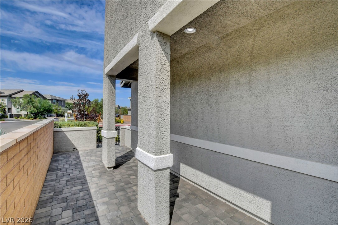 688 Bamboo Bend Place Property Photo 43
