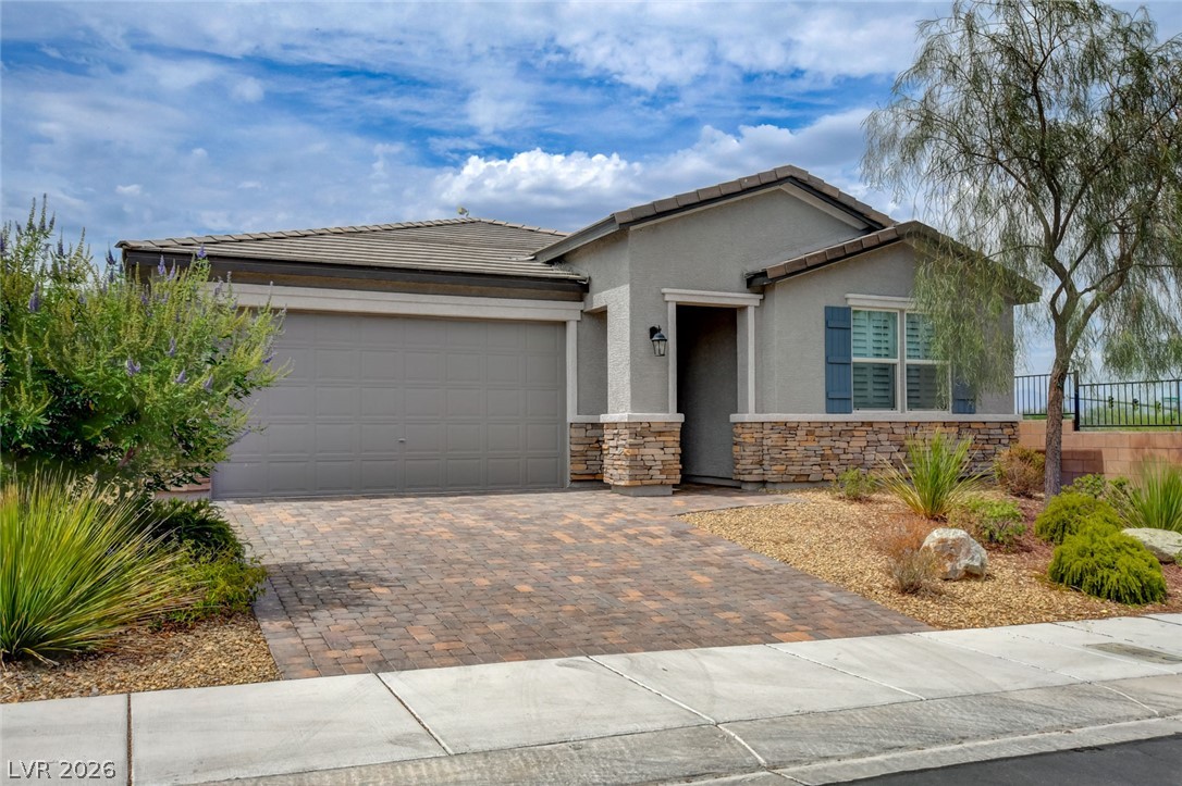 181 Rancho Oro Place Property Photo 2