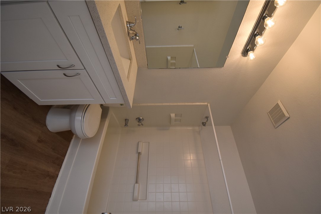 4706 Checker Way Property Photo 9