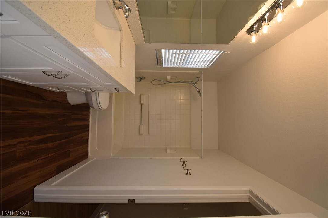 4706 Checker Way Property Photo 18