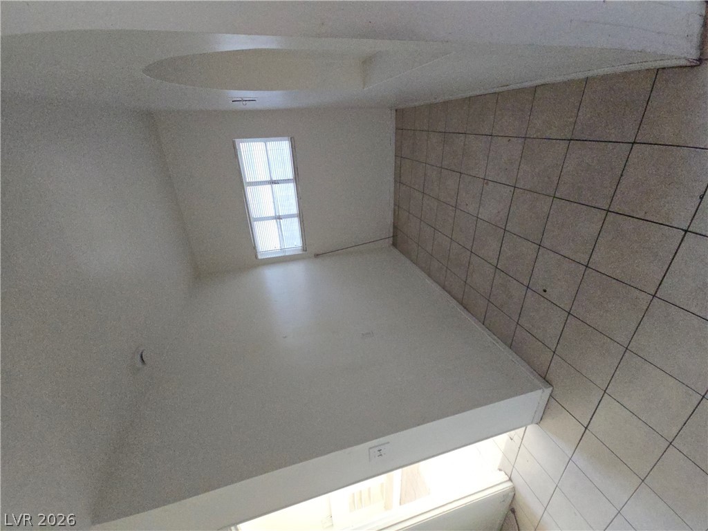 700 Biltmore Drive Property Photo 11