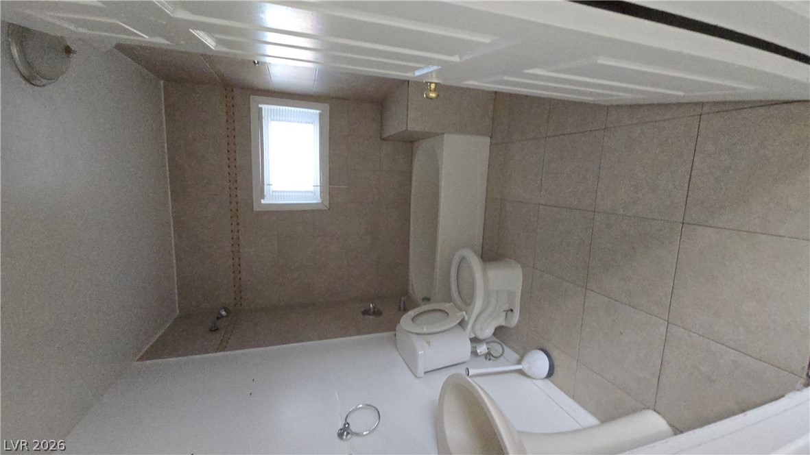 700 Biltmore Drive Property Photo 25
