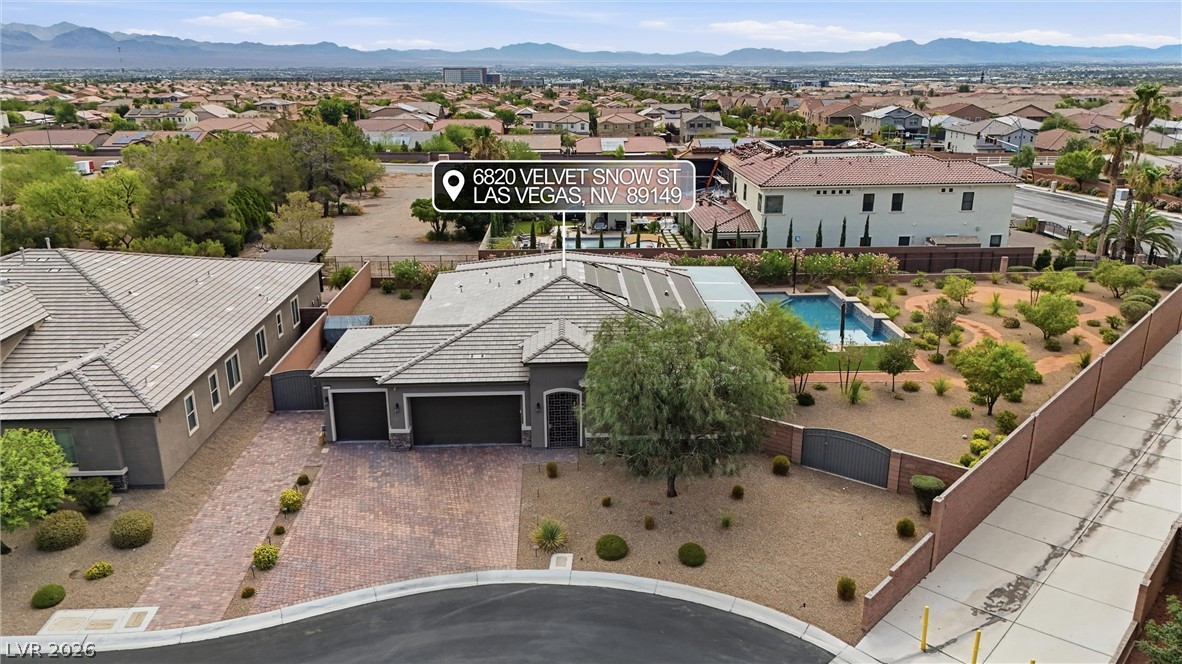 6820 Velvet Snow Street Property Photo 1