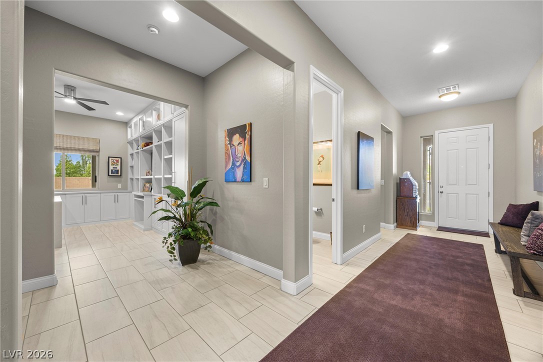 6820 Velvet Snow Street Property Photo 7
