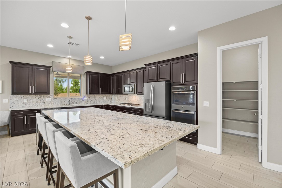 6820 Velvet Snow Street Property Photo 10