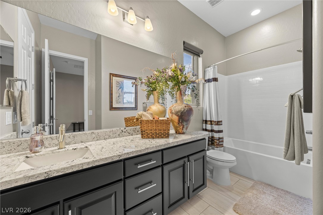 6820 Velvet Snow Street Property Photo 34