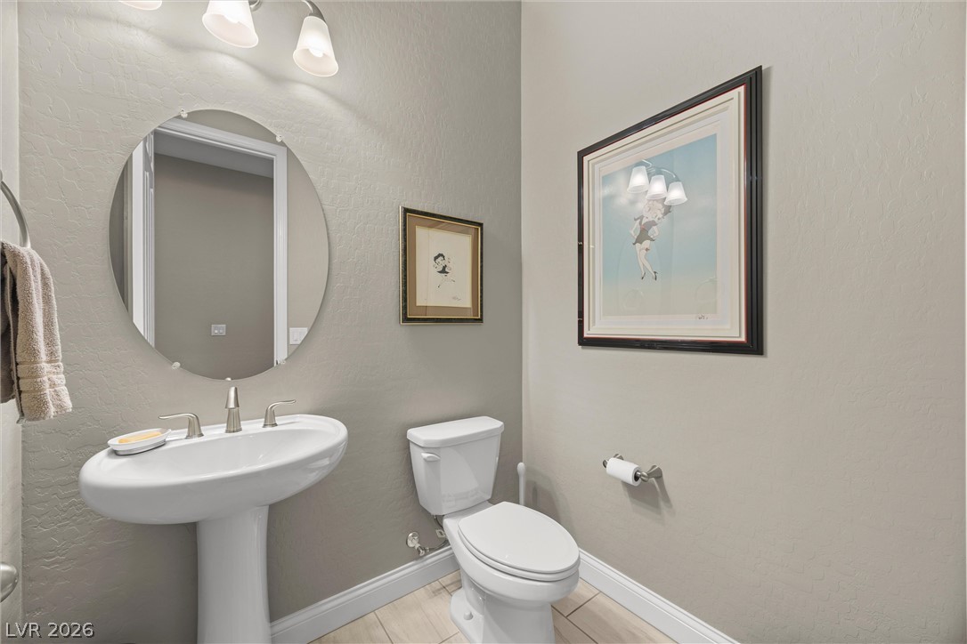 6820 Velvet Snow Street Property Photo 37