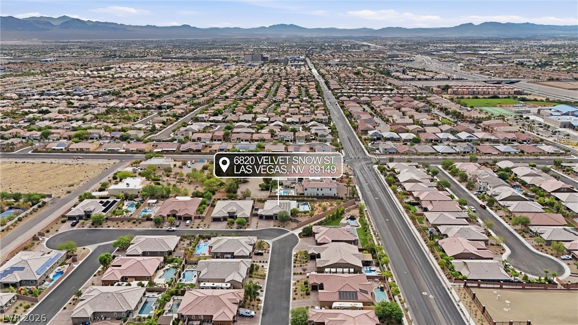 6820 Velvet Snow Street Property Photo 45