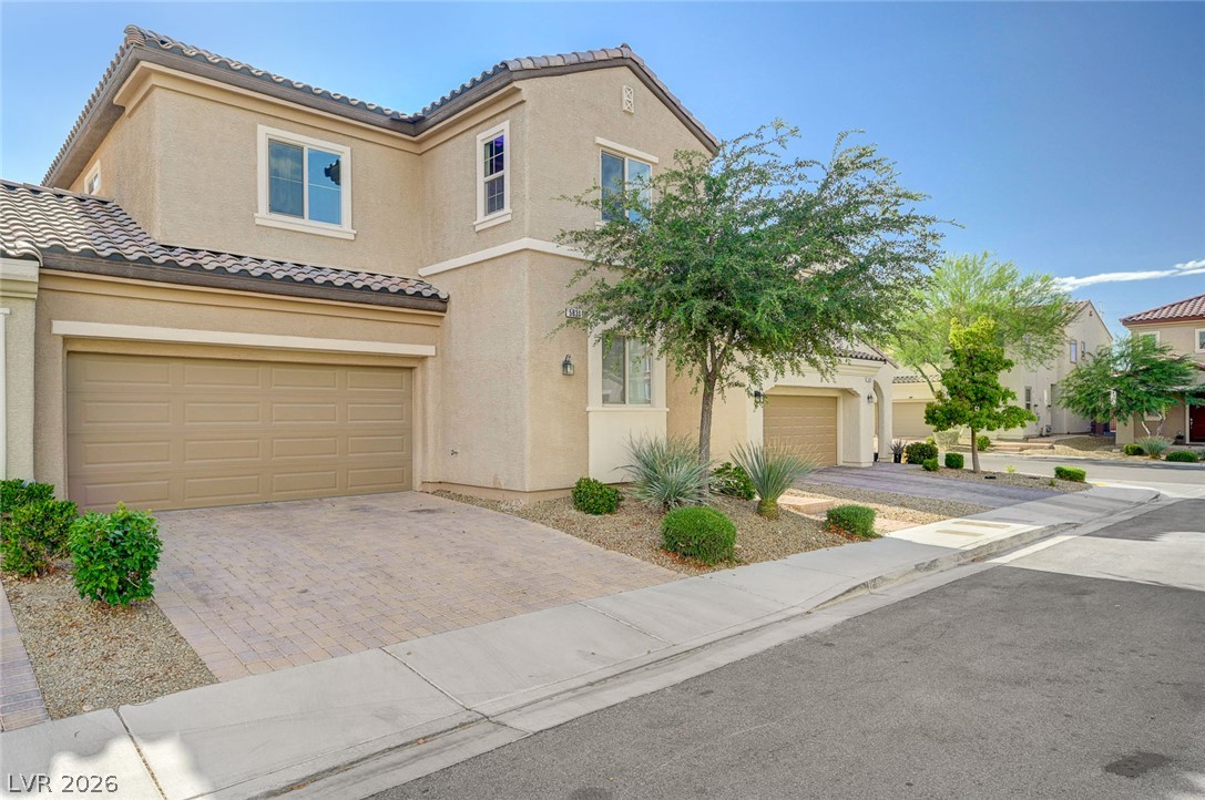 5831 Sleepy Willow Street Property Photo 4