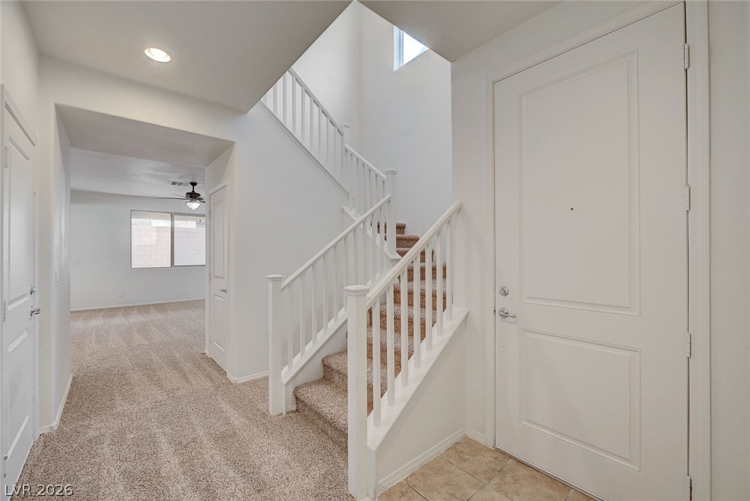 5831 Sleepy Willow Street Property Photo 5