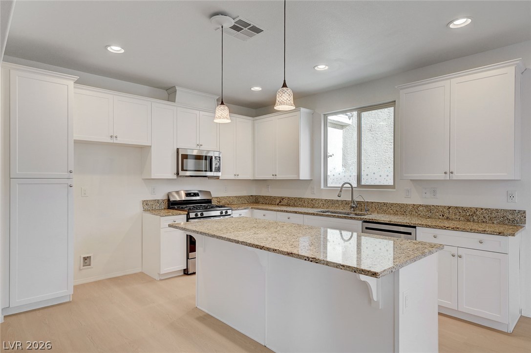 5831 Sleepy Willow Street Property Photo 15