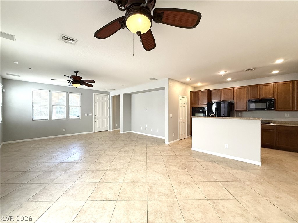 2021 Brush Stroke Street Property Photo 6