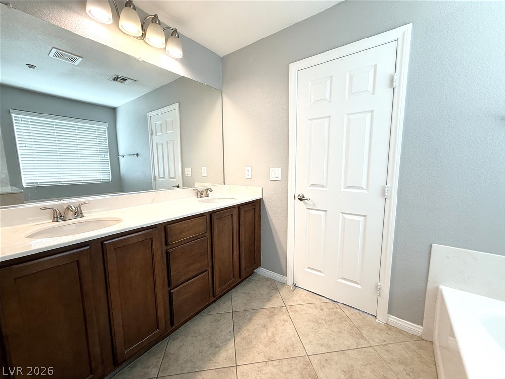 2021 Brush Stroke Street Property Photo 14