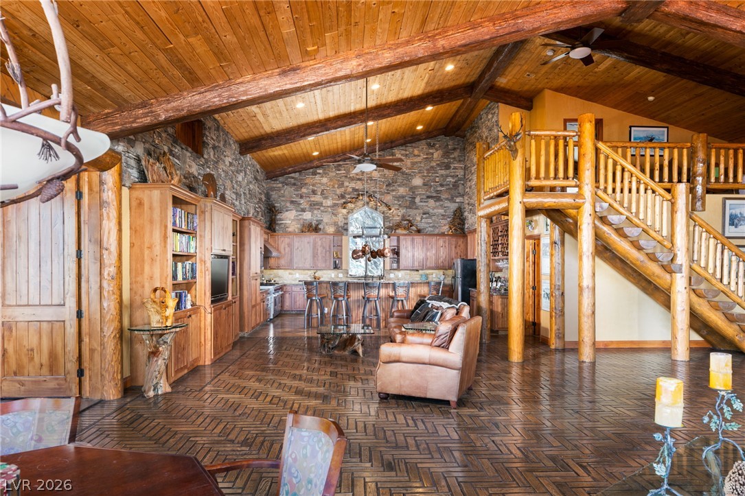 4910 Cougar Ridge Trail Property Photo 20