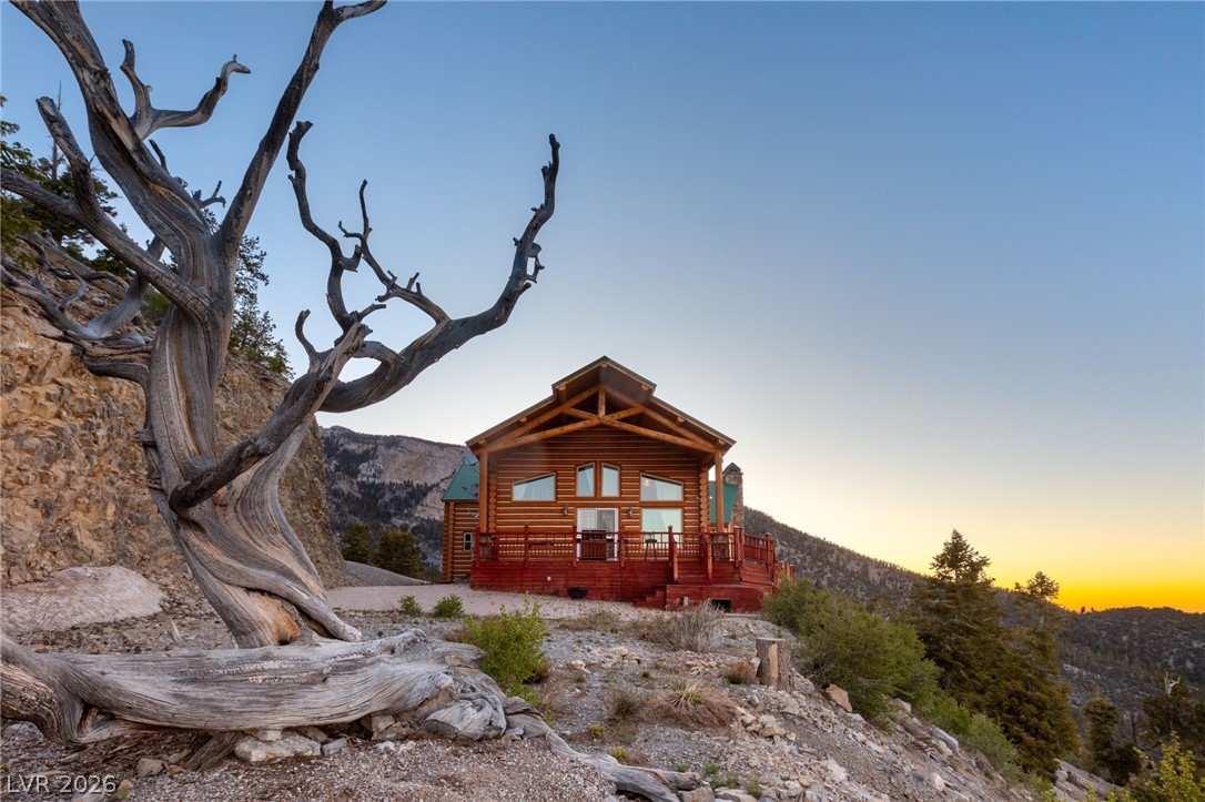 4910 Cougar Ridge Trail Property Photo 46