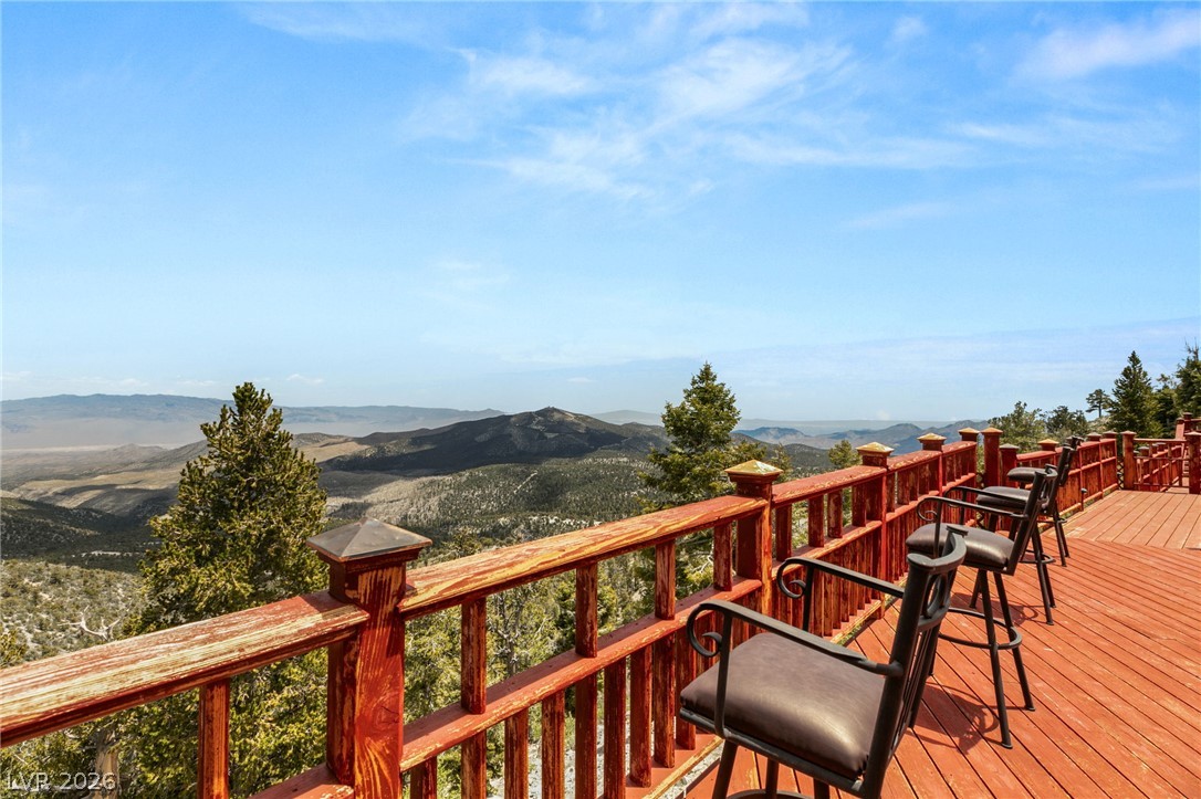 4910 Cougar Ridge Trail Property Photo 52