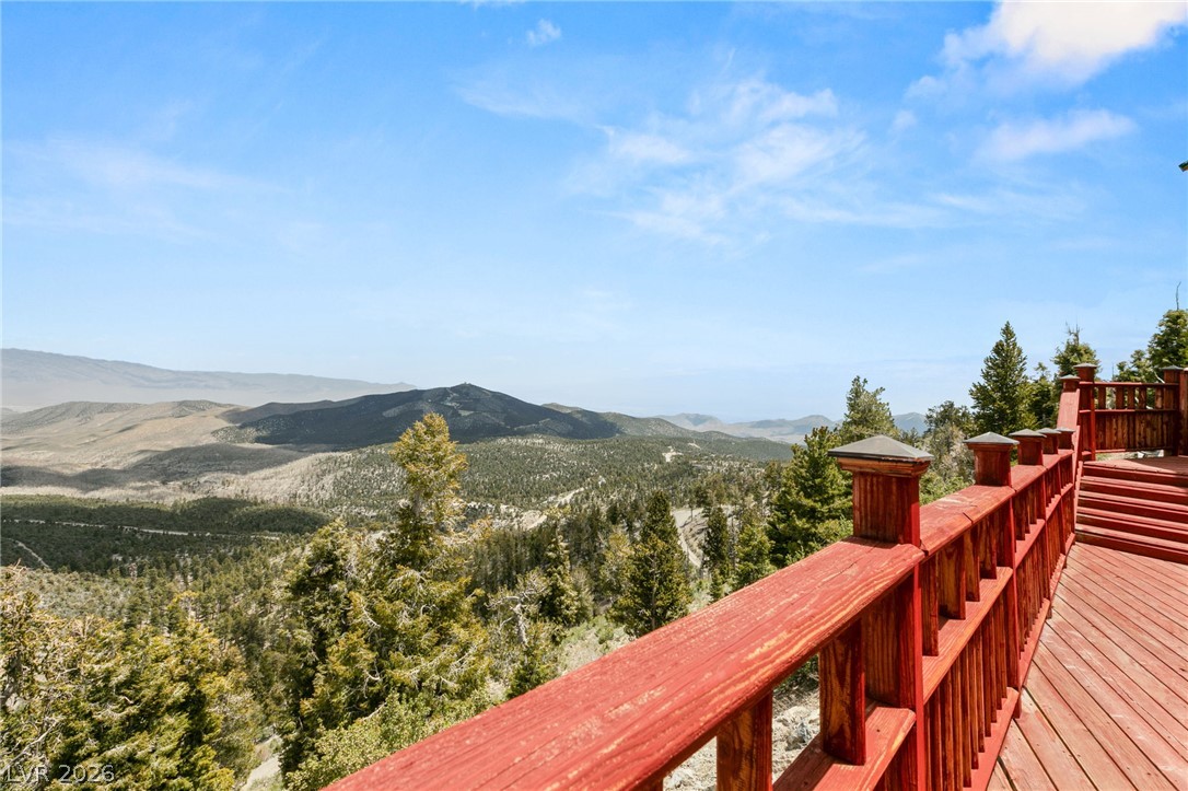 4910 Cougar Ridge Trail Property Photo 57