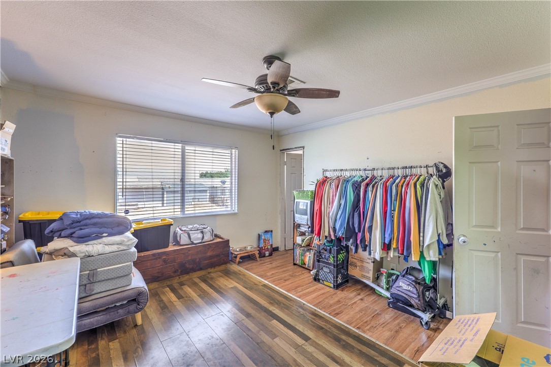 2116 West Travis Street Property Photo 20
