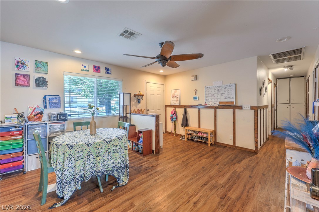 2116 West Travis Street Property Photo 60