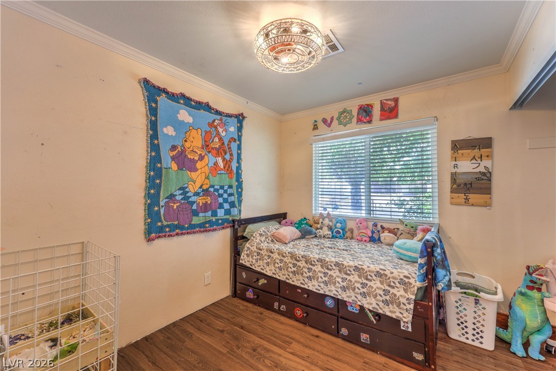 2116 West Travis Street Property Photo 75