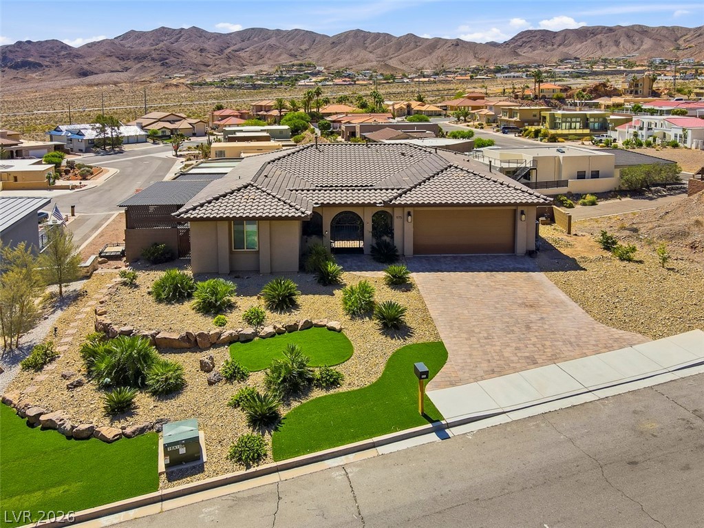 975 Keys Drive Property Photo 1