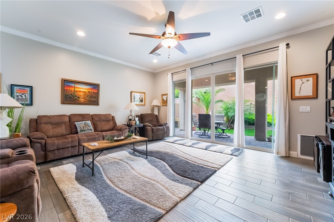 8651 Loretta Bay Street Property Photo 15