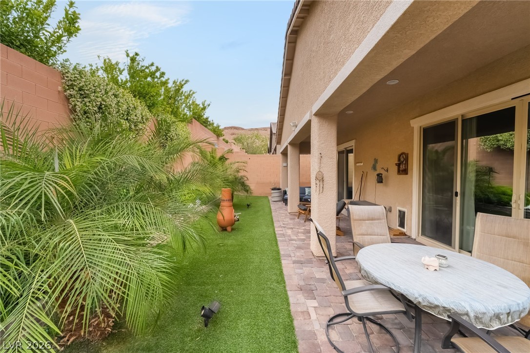 8651 Loretta Bay Street Property Photo 34