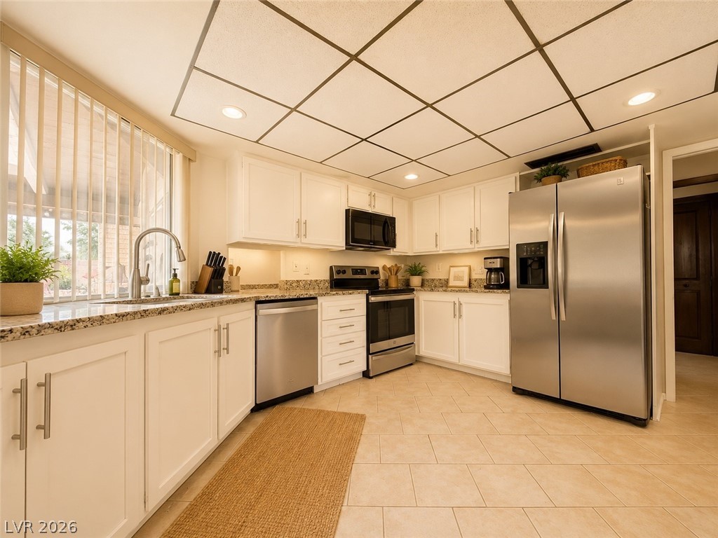 2521 Swan Lane Property Photo 13
