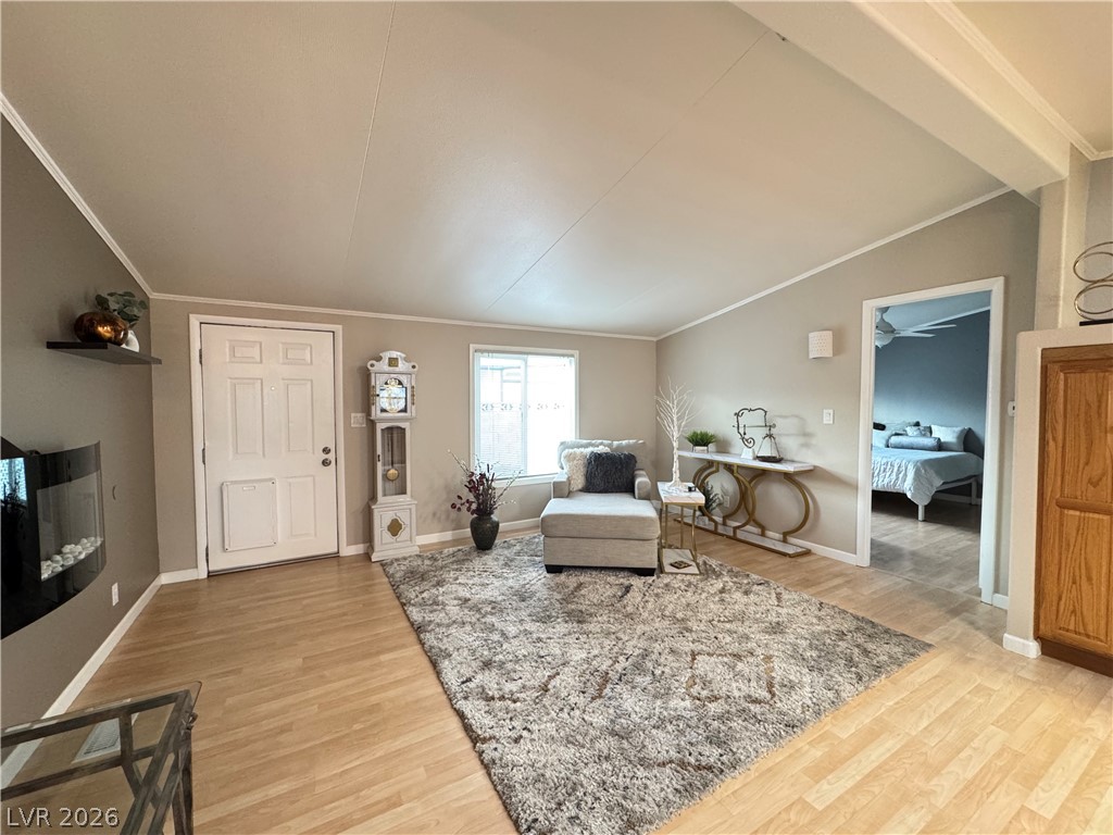 3250 Del Monte Street Property Photo 10