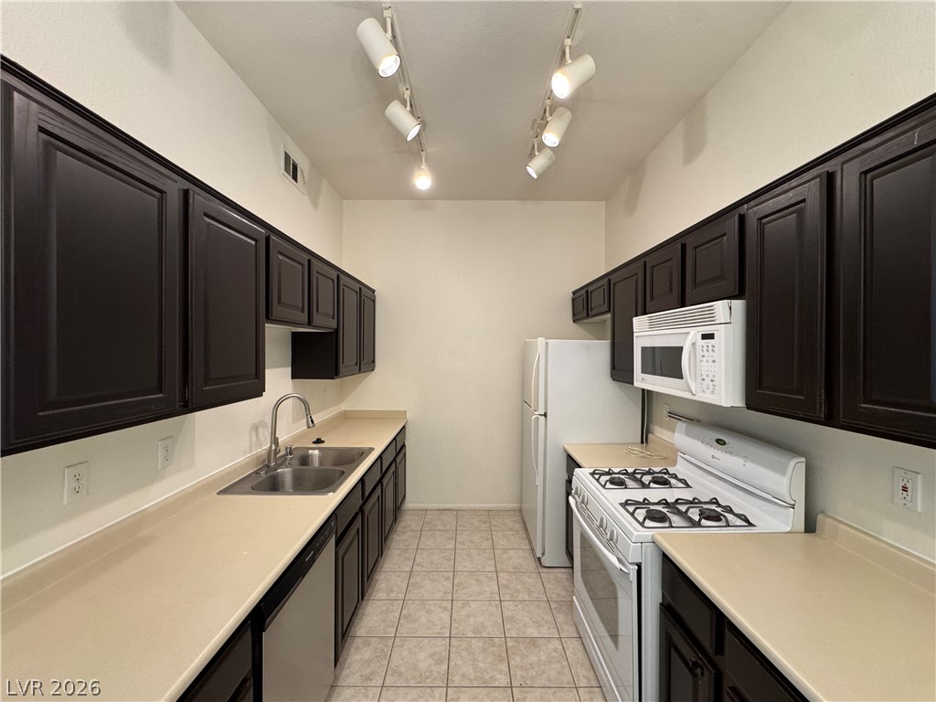 3350 Cactus Shadow Street 102 Property Photo 7