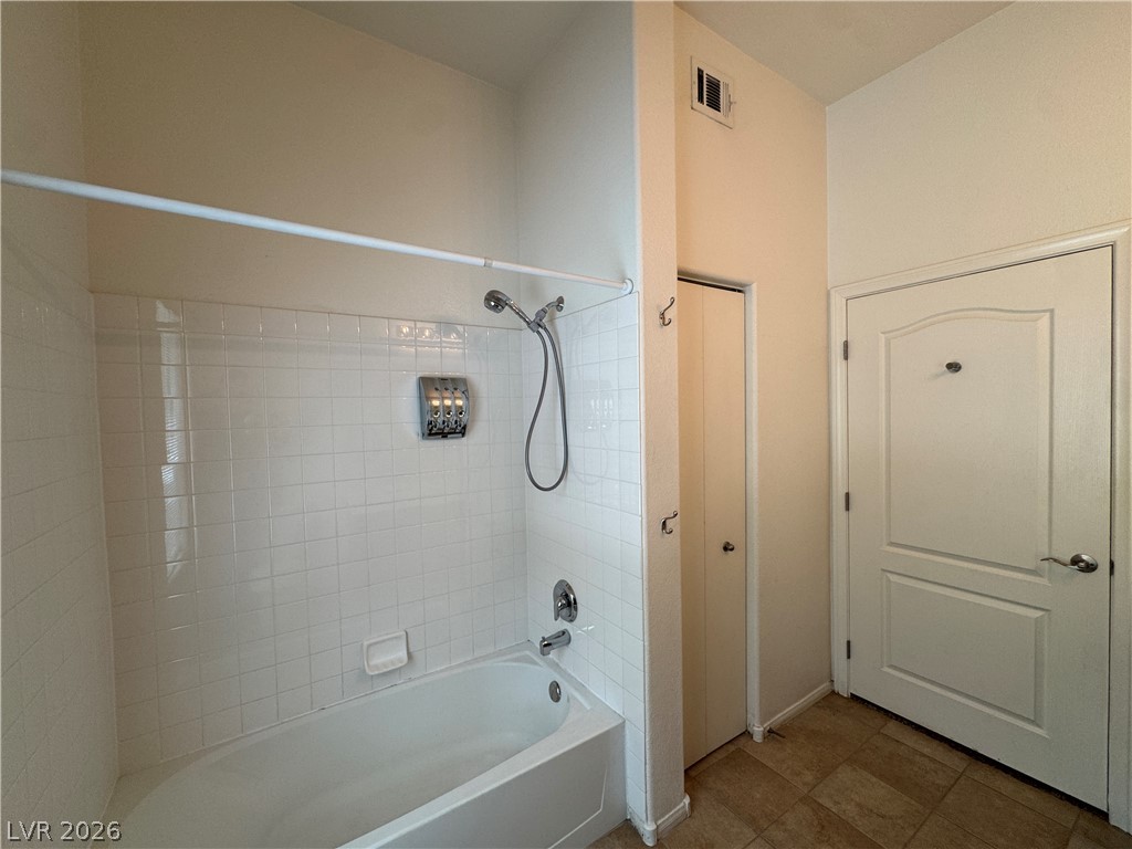3350 Cactus Shadow Street 102 Property Photo 16