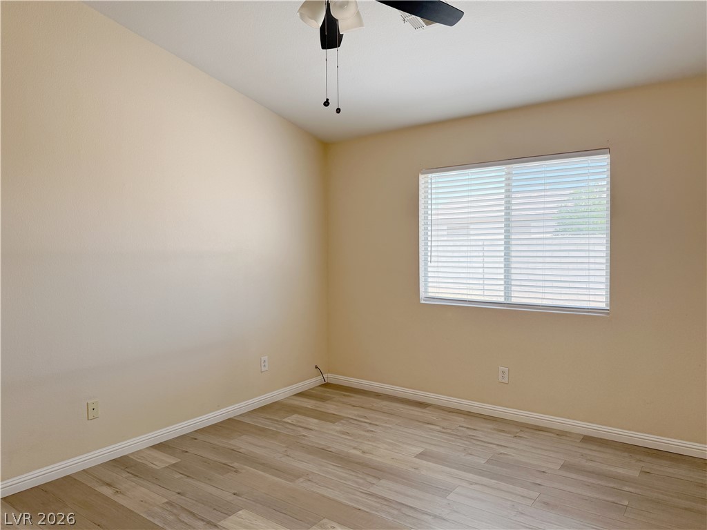 3320 Park Town Street Property Photo 4