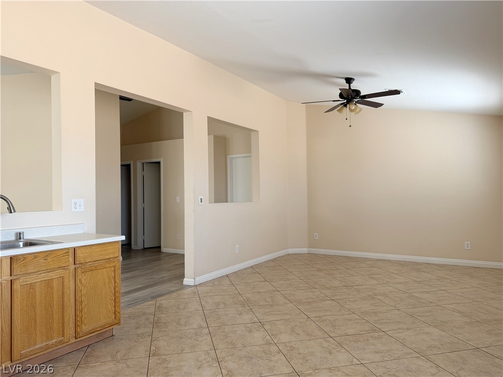 3320 Park Town Street Property Photo 17