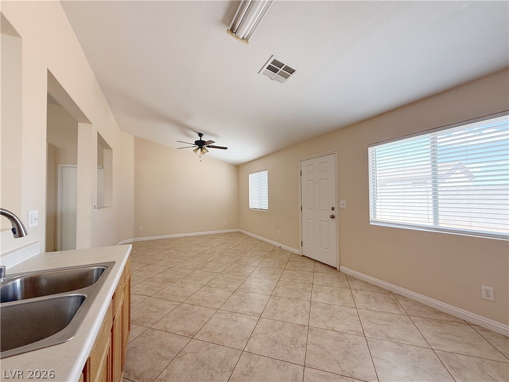3320 Park Town Street Property Photo 20
