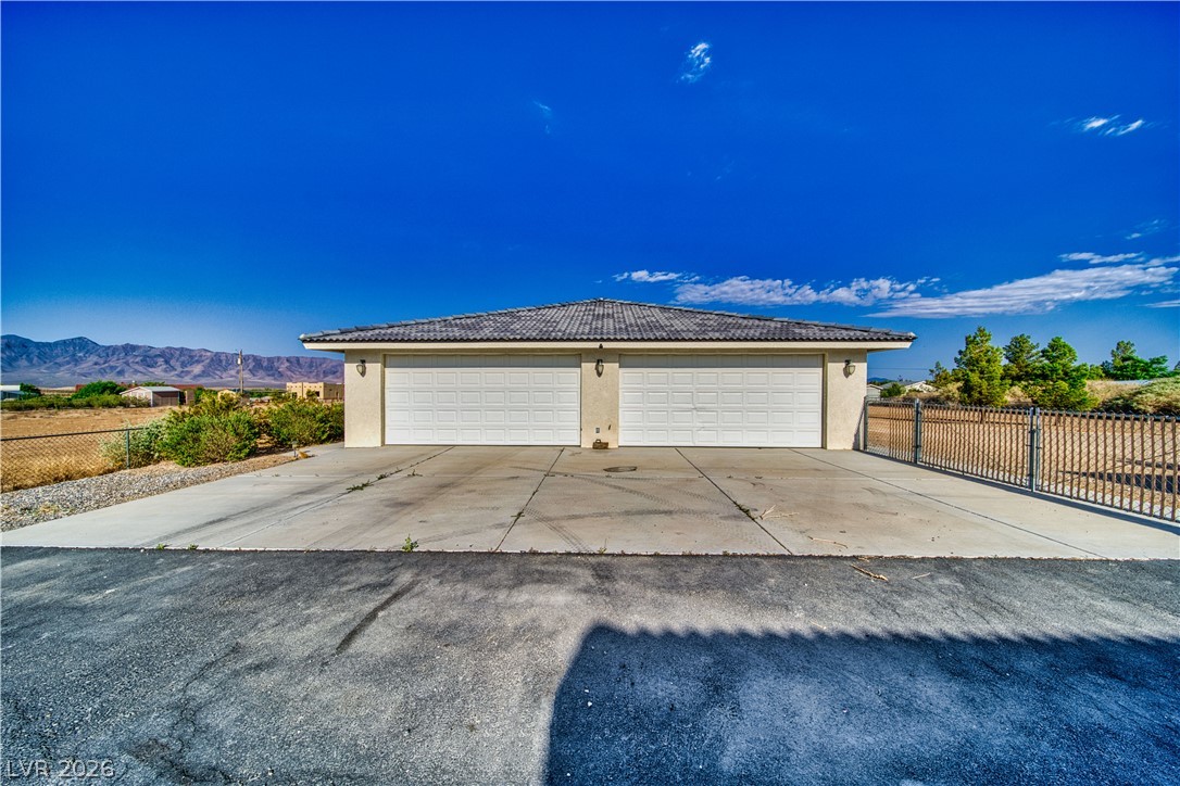 6580 South Paula Drive Property Photo 3