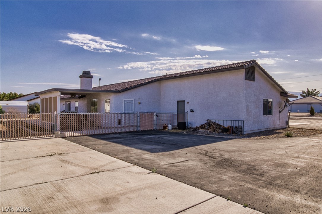 6580 South Paula Drive Property Photo 9