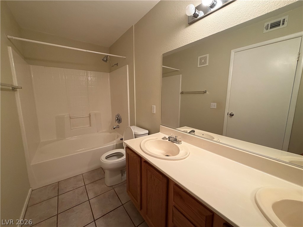 3079 Key Largo Drive 204 Property Photo 5