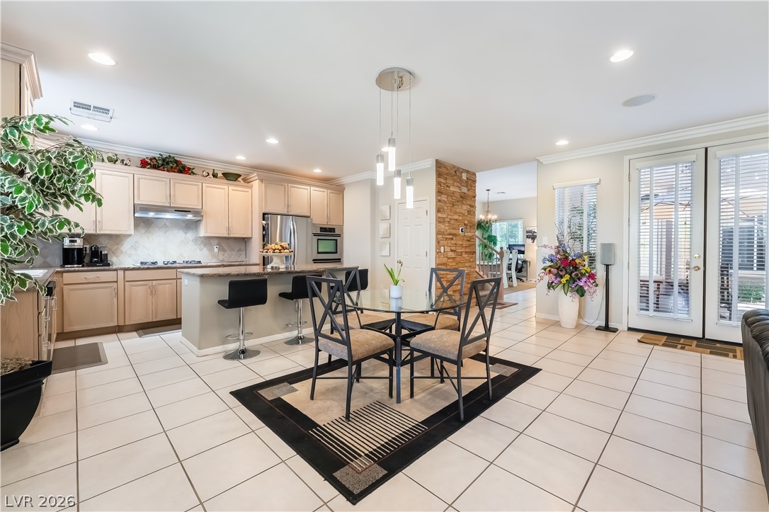 186 Uccello Drive Property Photo 15