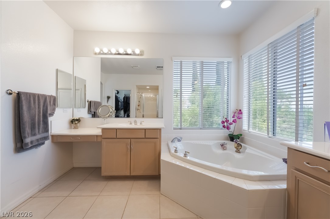 186 Uccello Drive Property Photo 24